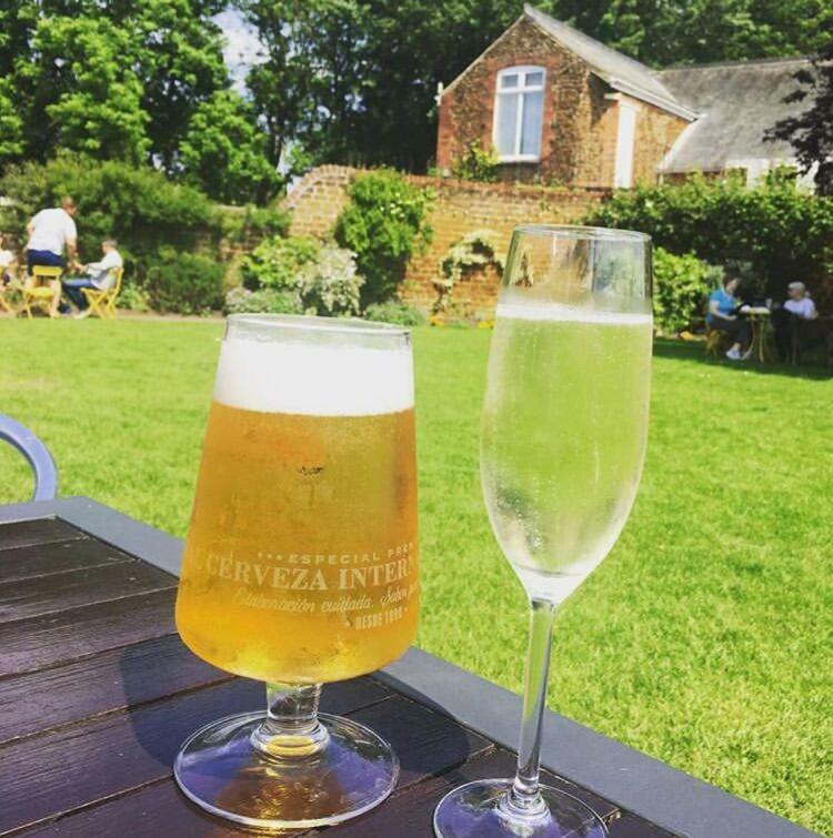 فندق The Rose & Crown, سنيتيشام المظهر الخارجي الصورة